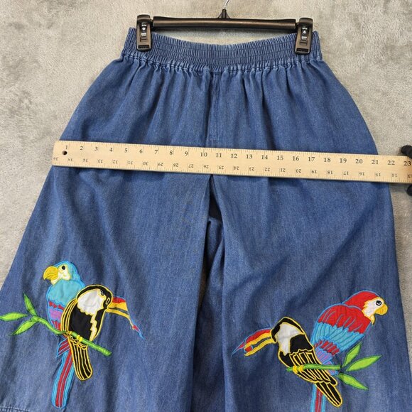 Southern Image Shorts Womens S Blue Chambray Wide Leg Embroidered Parrot Toucan - Picture 7 of 10